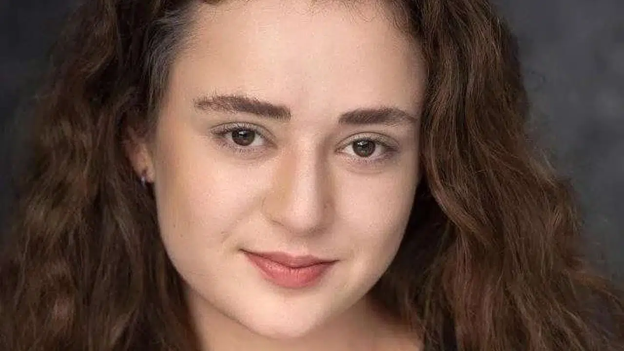 BENNU YILDIRIMLAR’IN KIZI ADA YARAR KİMDİR? Kaç yaşında, ne iş yapıyor, hangi dizide oynadı?