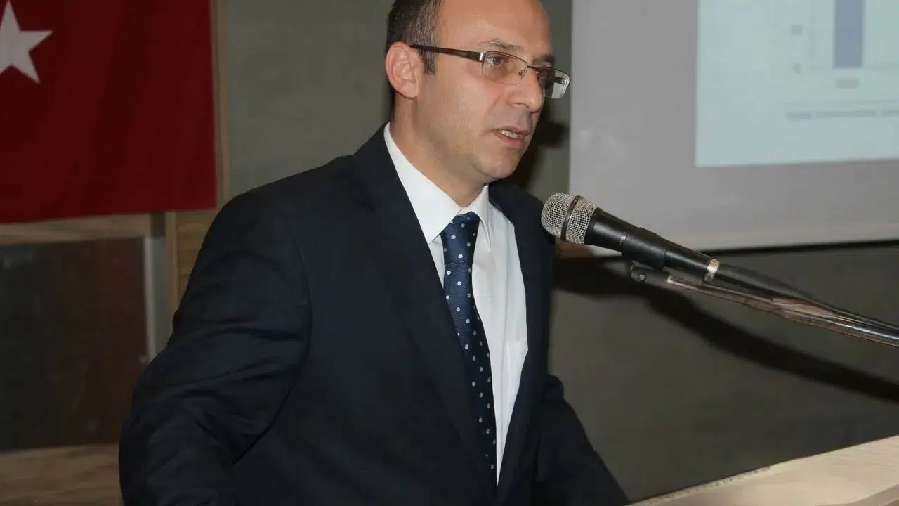 MURAT AKINBİNGÖL KİMDİR VE HAYATI! Aslen Nereli, Kaç yaşında, Hangi görevlerde bulundu?