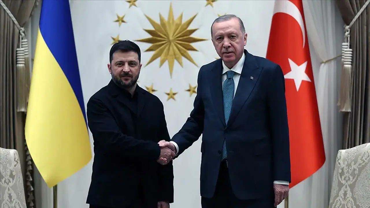Cumhurbaşkanı Erdoğan, Ukrayna Devlet Başkanı Zelenskiy ile telefonda görüştü