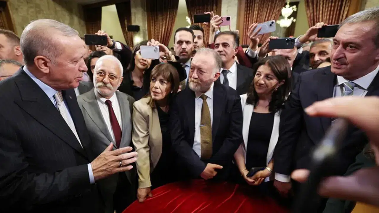 DEM Parti’de değişim sinyali! Yeni isim seçenekleri açıklandı