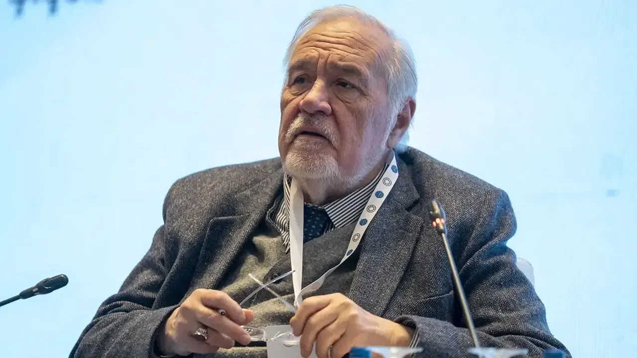 İLBER ORTAYLI HASTA MI! Hastalığı Ne ve Sağlık Durumu Nasıl? Böbrek Ameliyatı Sonrası İlber Ortaylı’nın Son Durumu