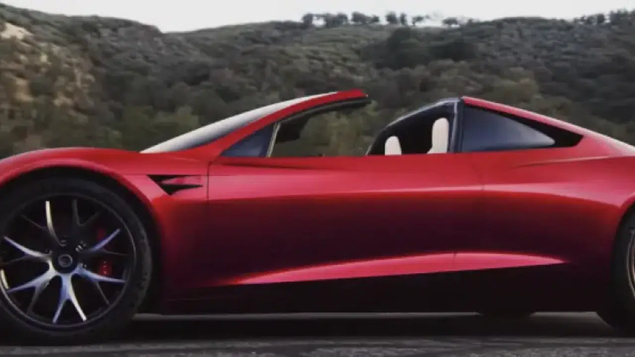 TESLA ROADSTER NE ZAMAN ÇIKACAK? , Elon Musk hangi tarihi verdi ve seri üretim gerçekten başlayacak mı?