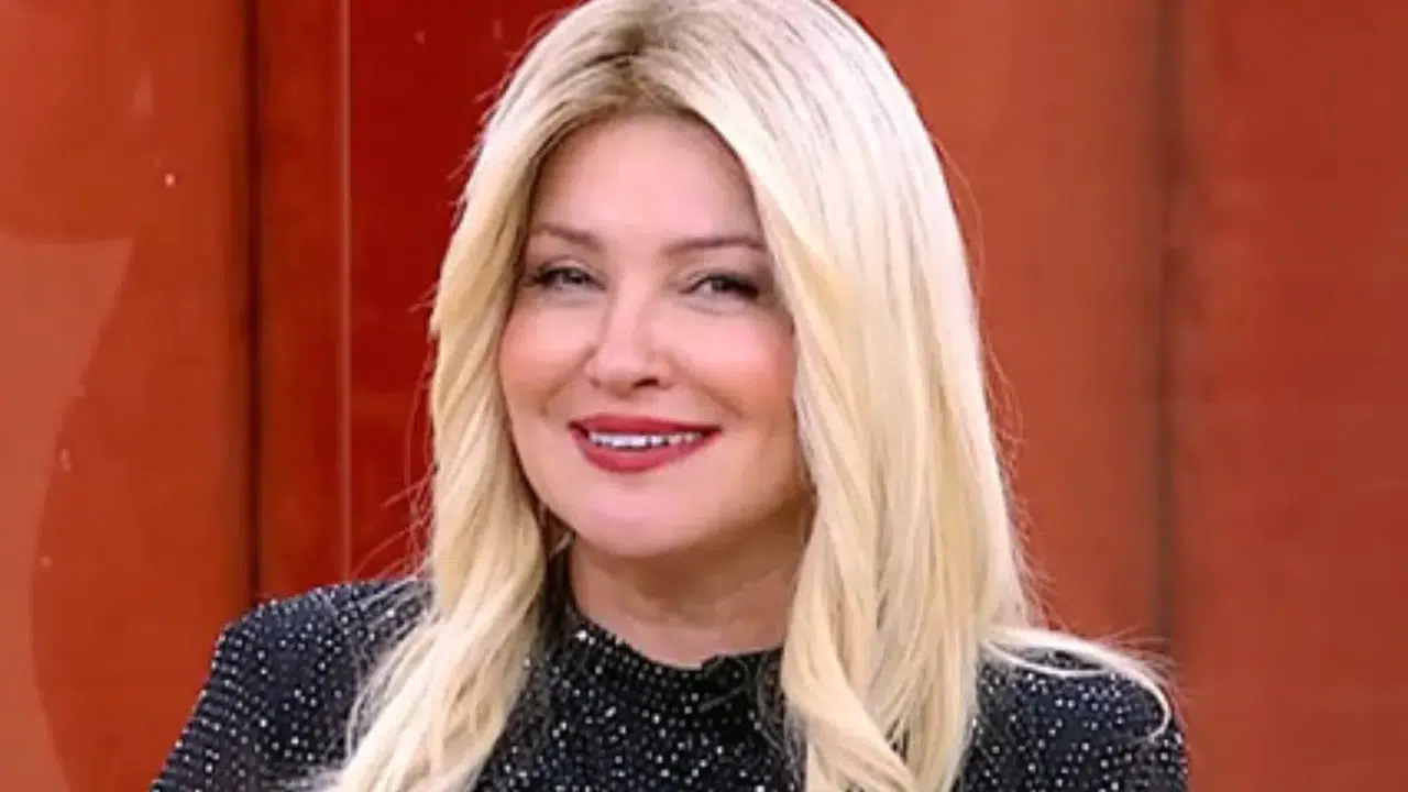 ZAHİDE YETİŞ'İN HAYATI! Kimdir, kaç yaşında, aslen nereli, kariyerine nasıl başladı?