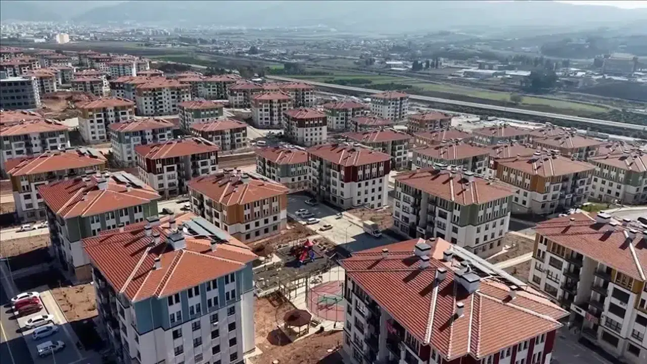 TOKİ İSTANBUL KURA ÇEKİMİ NE ZAMAN! 2026 Anadolu ve Avrupa Yakası TOKİ İstanbul Kura Takvimi Açıklandı mı?