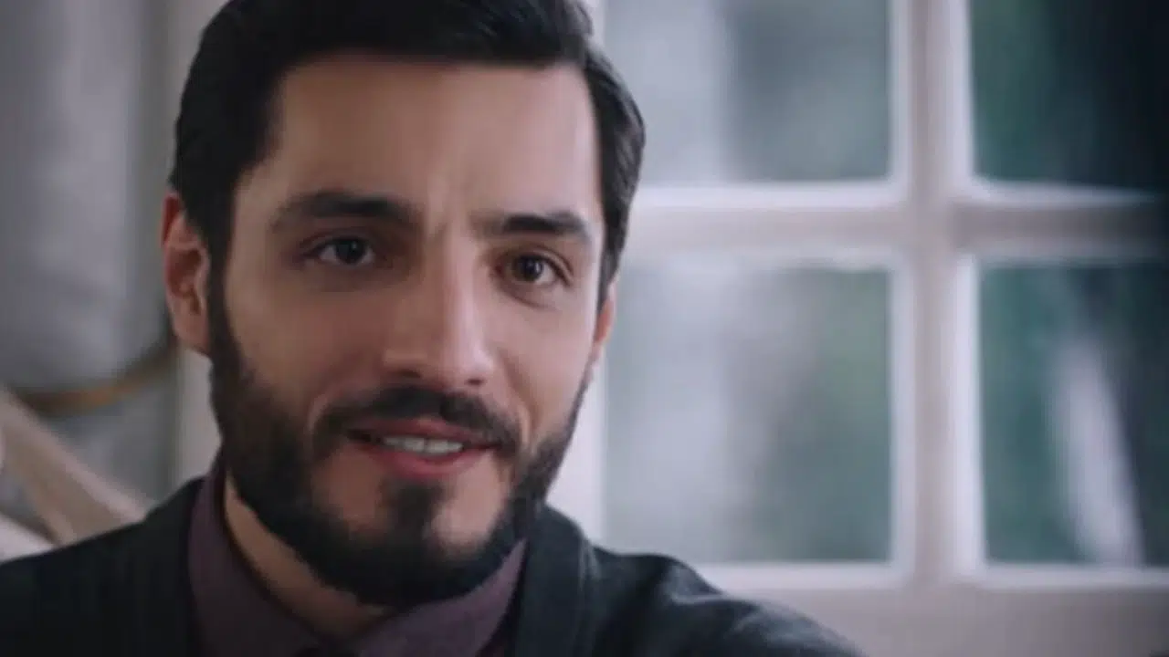 KIZILCIK ŞERBETİ İLHAMİ GERÇEK ADI NE? Fatih Gülhan kimdir, evli mi, boyu kilosu, nereli, hangi dizilerde oynadı, ne iş yapıyor ve eğitimi nedir?