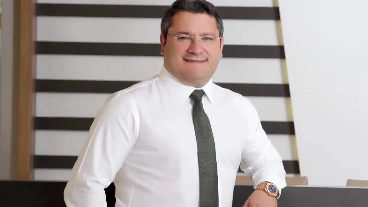 ÜMİT KALKO KİMDİR? Nerelidir, ne iş yapıyor, hangi eğitim yatırımlarını yaptı?