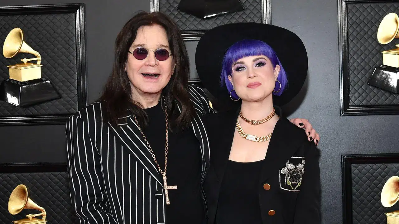 Kelly Osbourne Babası Ozzy’nin Ölümünün Ardından Duygularını İlk Kez Paylaştı