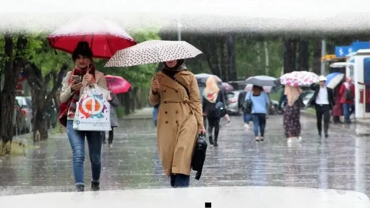 Bayram öncesi hava değişiyor, sağanak geri geliyor