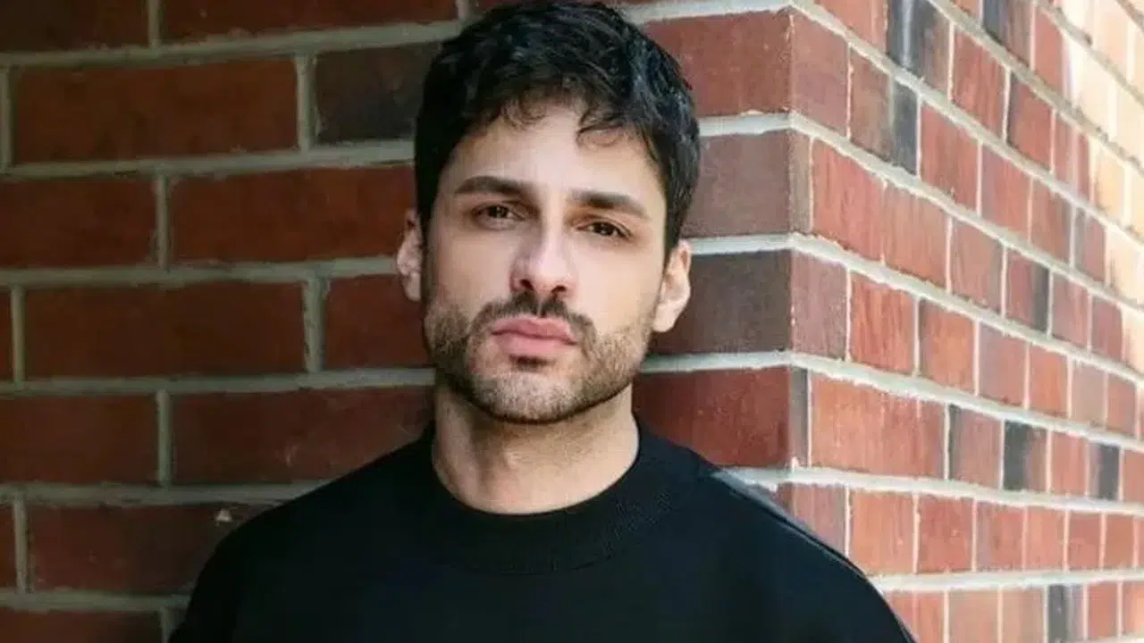 FERHAT HANOĞLU KİMDİR? Yeraltı dizisinin Ferhatı Ekin Mert Daymaz kimdir, kaç yaşında, nereli ve hangi dizilerde oynadı?