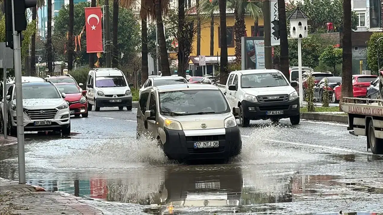 ALANYA HAVA DURUMU 24 MART! Bugün yağış ihtimali yüzde kaç, sıcaklık kaç derece olacak?