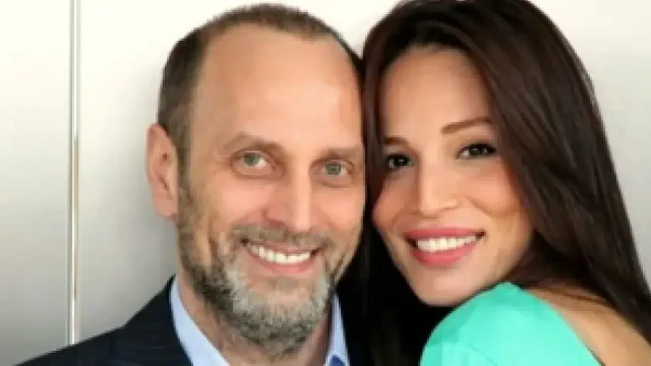 Adnan Aksoy aslen nereli, mesleği ne, ne iş yapıyo…