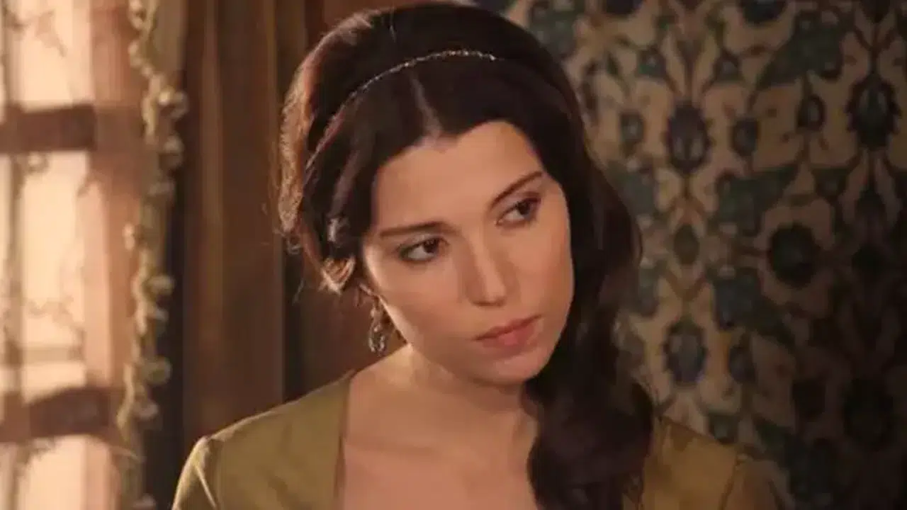 Selma Ergeç Kimdir, Kaç Yaşında, Nereli, Evli Mi, Eşi Kim, Kaç Çocuğu Var? Annesi ve Babası Kim, Hangi Dilleri Biliyor?