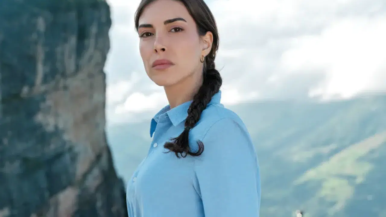 DENİZ BAYSAL HAYATI VE KİMDİR! Aslen nereli, İzmirli mi? Hangi dizilerde oynadı?