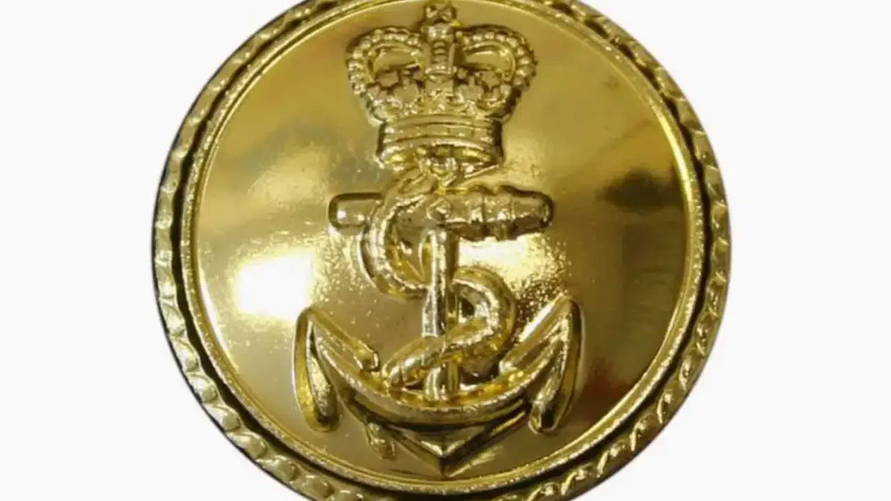 ROYAL GUARDS DÜĞME ORİJİNAL! Fiyatı ne kadar (2026),  düğmeleri ne zaman üretildi?