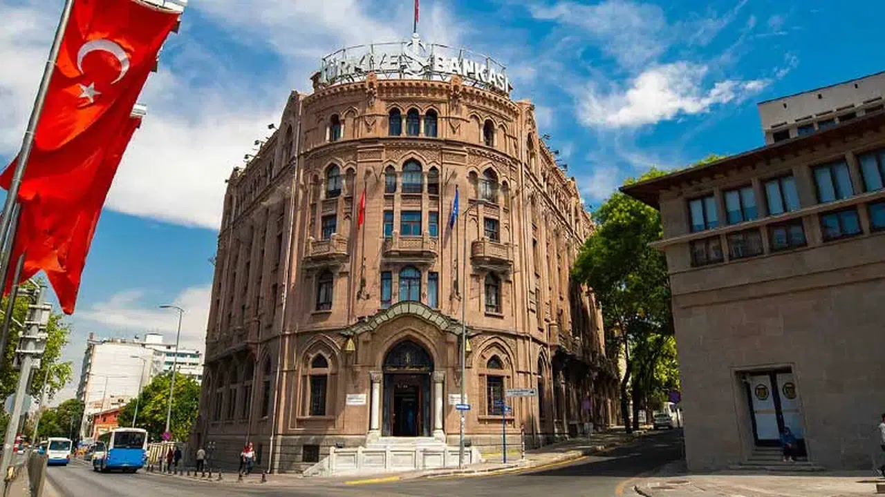 ULUS EŞ ANLAMLISI TDK! Ulus Ne Demek ve hangi anlamda kullanılır?