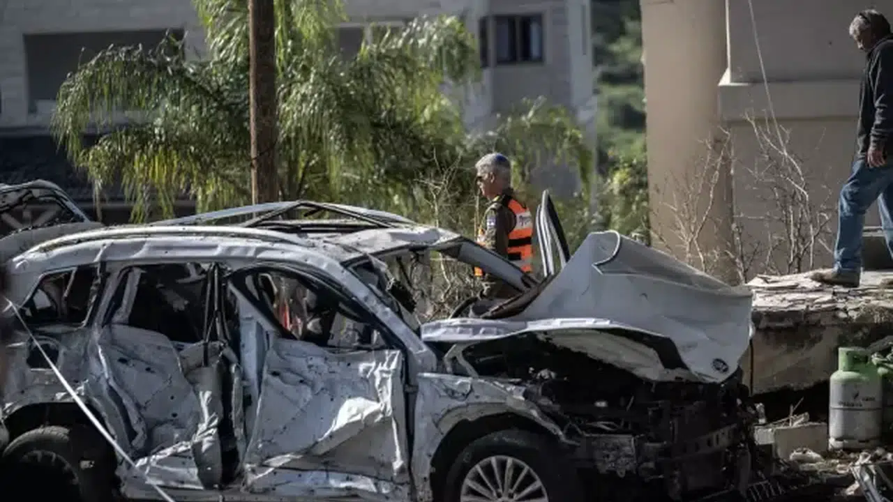 İran-İsrail Hattında Gerilim Tırmanıyor! Zarzir Beldesi Füze Saldırısıyla Sarsıldı