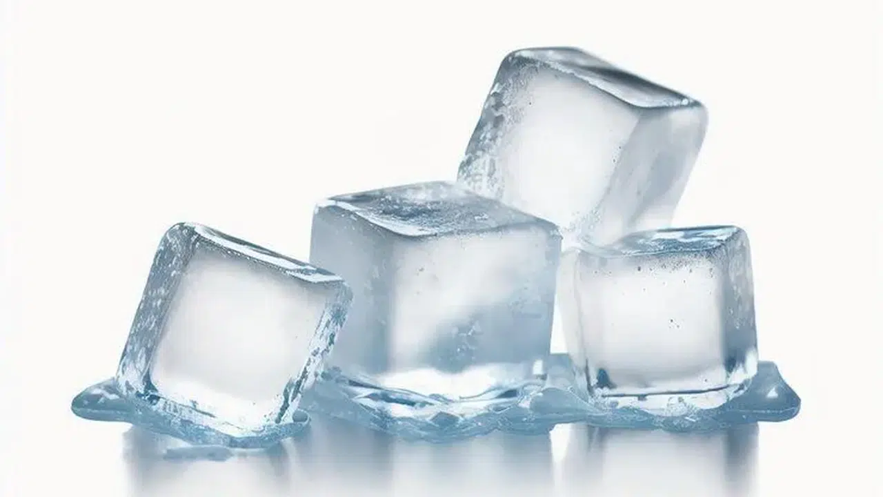 RÜYADA BUZ GÖRMEK NASIL YORUMLANIR!  Rüyada buz yemek ve buzun eridiğini görmek anlamı ne?