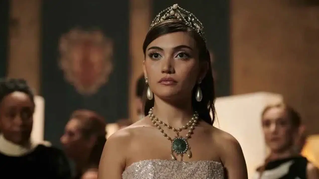 VAMPİR AKADEMİSİ 2 İZLE!  Vampire Academy 2. Sezon Neden İptal Edildi?