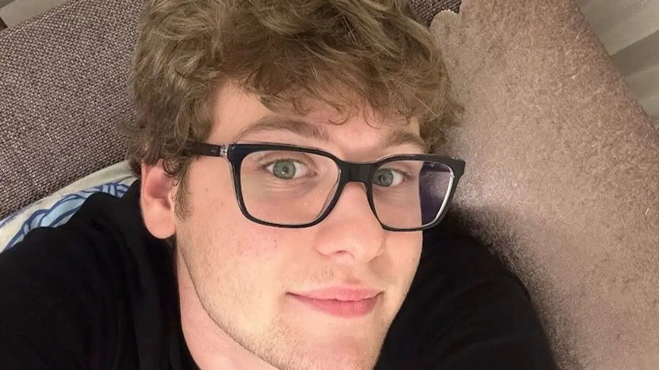 EMRE UZUNBOY KİMDİR, kaç yaşında ve nereli? The Traitors Türkiye yarışmacısı Emre Uzunboy’un hayatı ve kariyeri