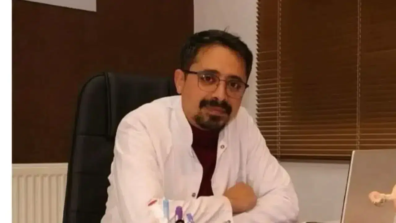 EMRULLAH AKYÜZ KİMDİR! Hayatı ve kariyeri nasıl, neden görevden alındı iddiası doğru mu, resmi açıklama var mı?