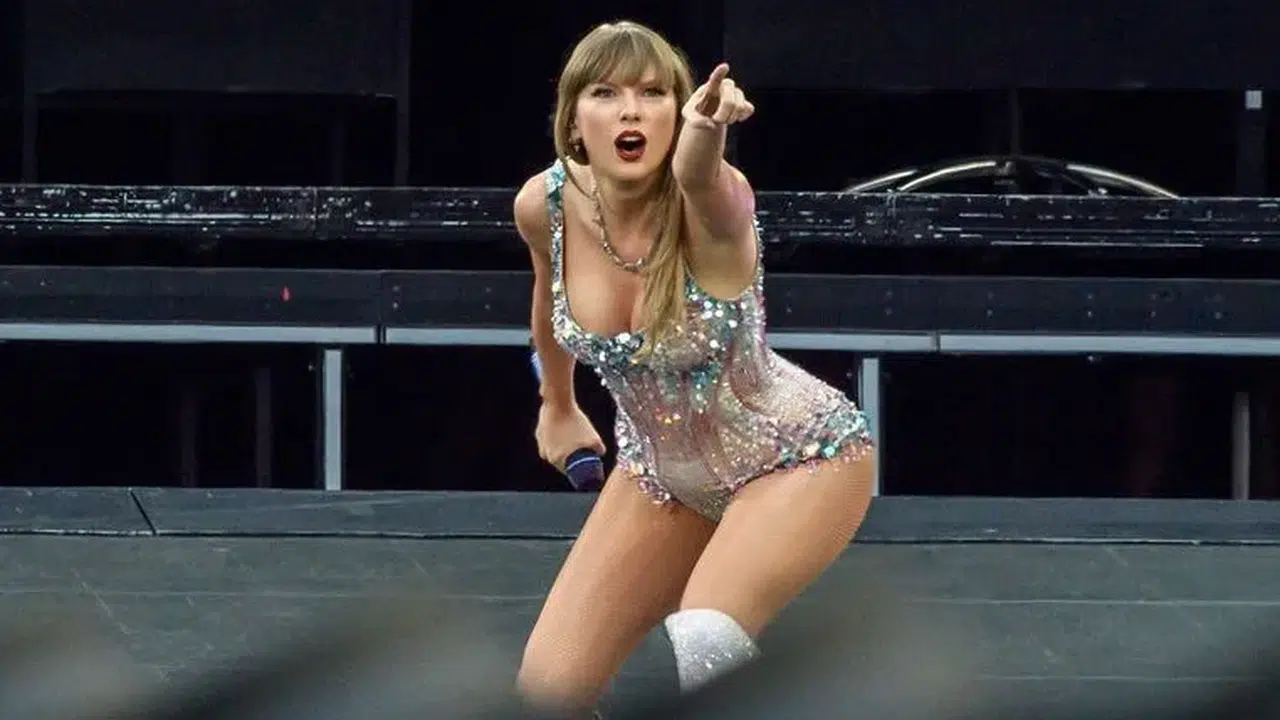 Billboard kadın müzisyen listesi 2026! Taylor Swift birinci Rihanna ikinci sırada