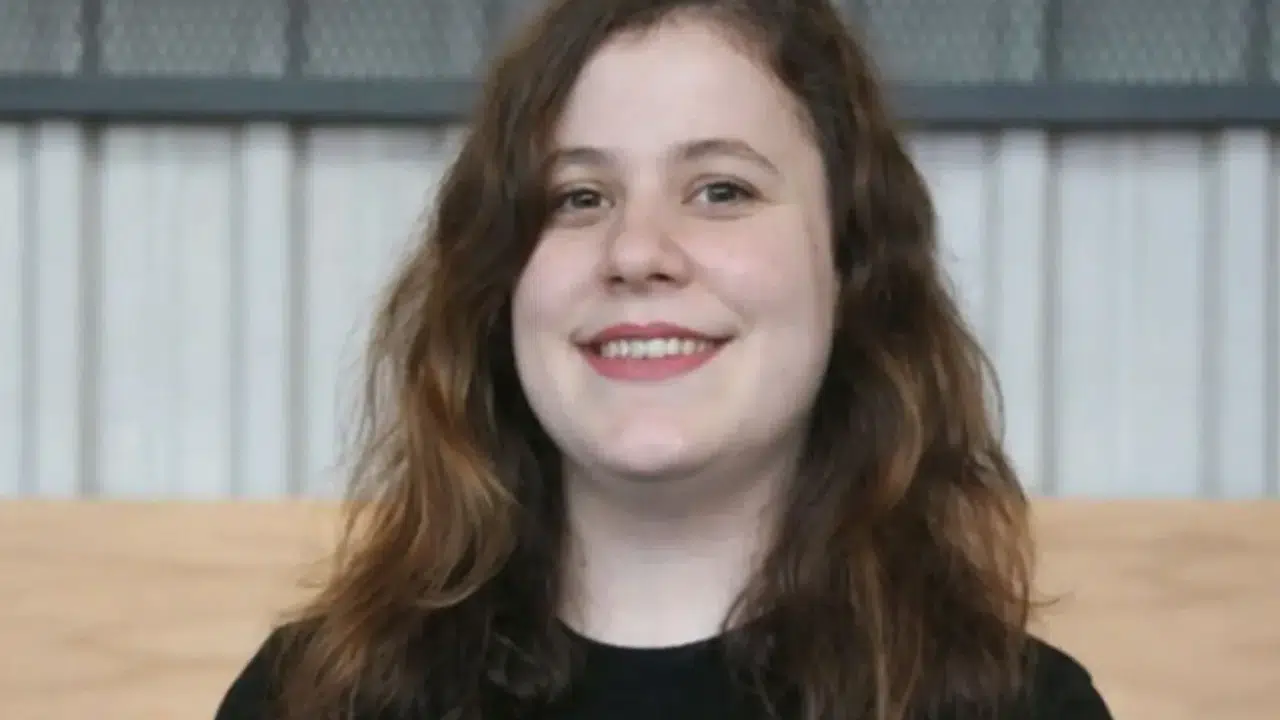 SERENAY KEKEÇ OLAYI NEDİR! Hangi bankada yönetici, sahte X hesabı kime ait, Türkiye’ye “işgalci” dedi mi?