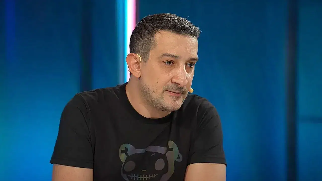 SERHAT AKIN’IN VURULMA OLAYI NEDİR! Ayağındaki yaralanma kalıcı mı, kızının sorusu neden gündem oldu?