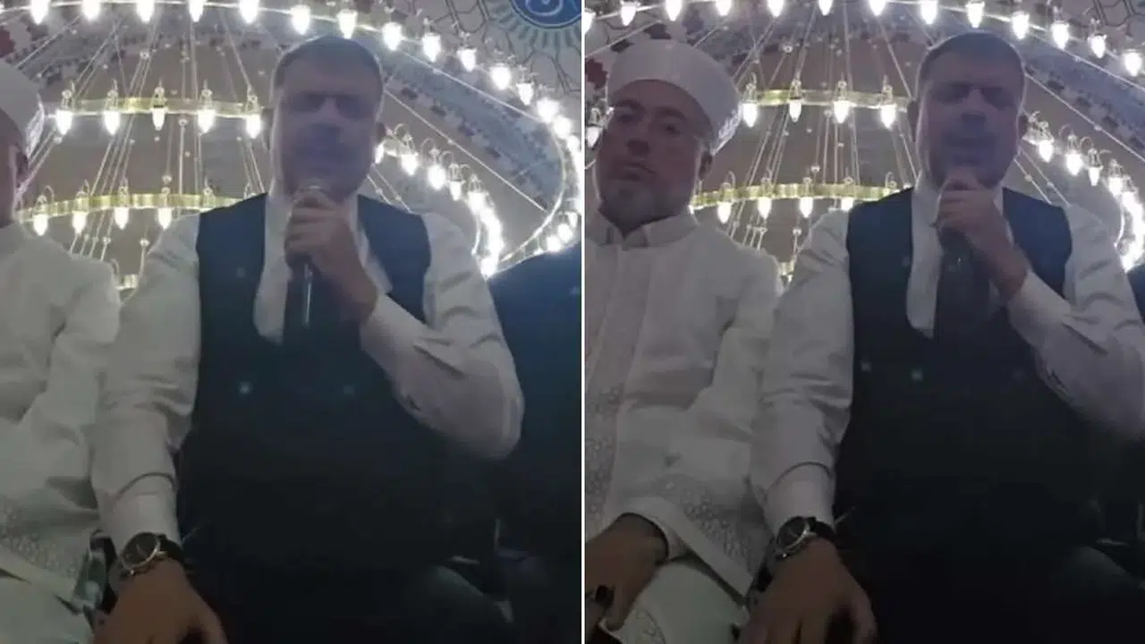 Bakan Çiftçi Konya’da teravih namazında, camide Kur’an-ı Kerim okudu