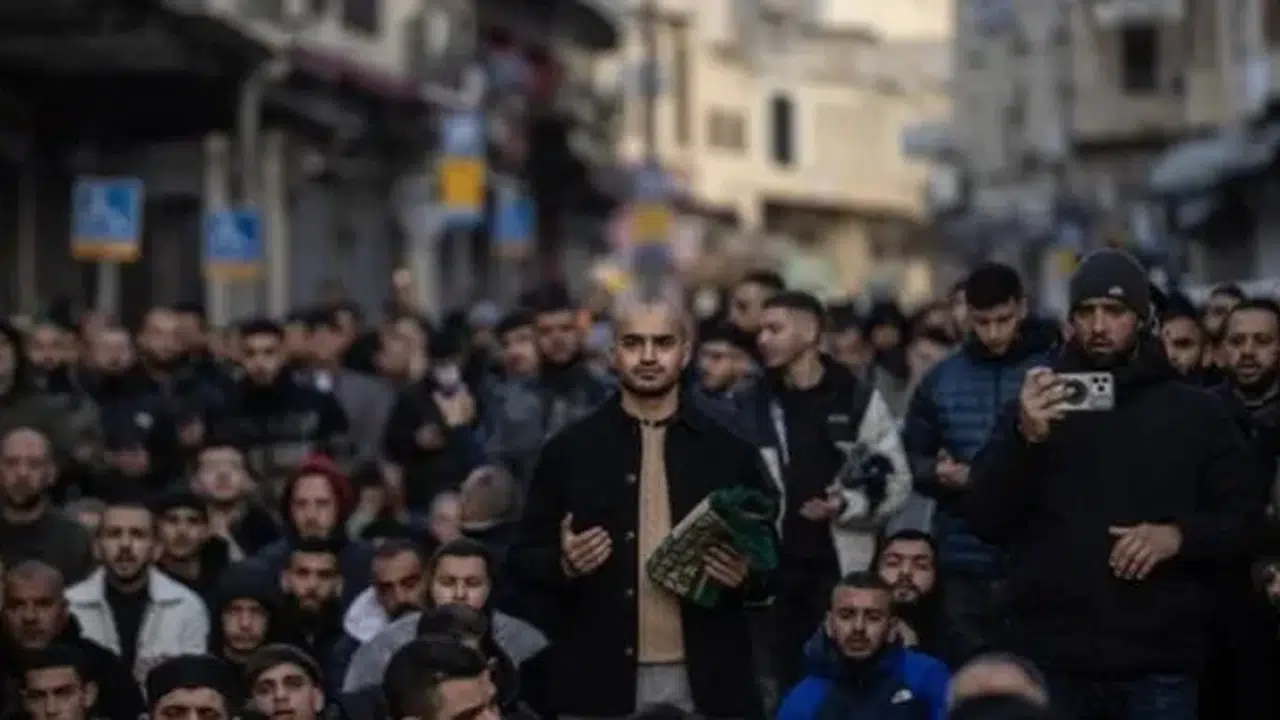 MESCİD-İ AKSA'DA BUGÜN BAYRAM NAMAZI KILINDI MI! İsrail Aksa'yı kapattı mı, namaz nerede kılındı?