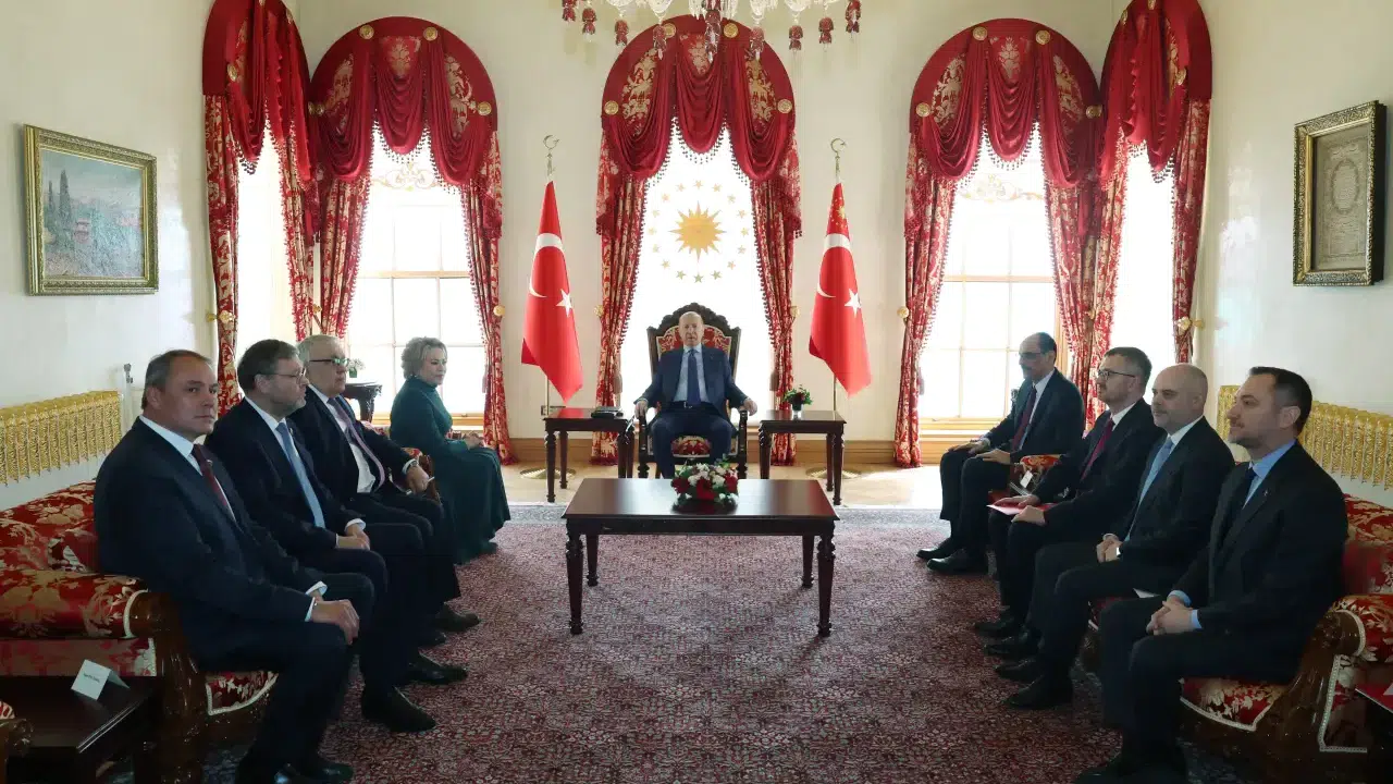 Dolmabahçe'de dev zirve! Erdoğan ve Matviyenko arasında kritik görüşme