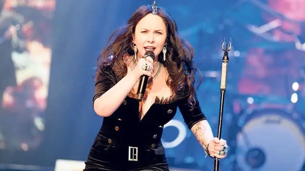 Şebnem Ferah sahneye mi dönüyor, ne zaman geri dönecek, neden konser vermiyor?