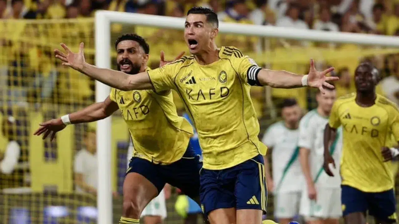 Dünya bu rekoru konuşuyor! Ronaldo, tarihte kimsenin yapamadığını başardı