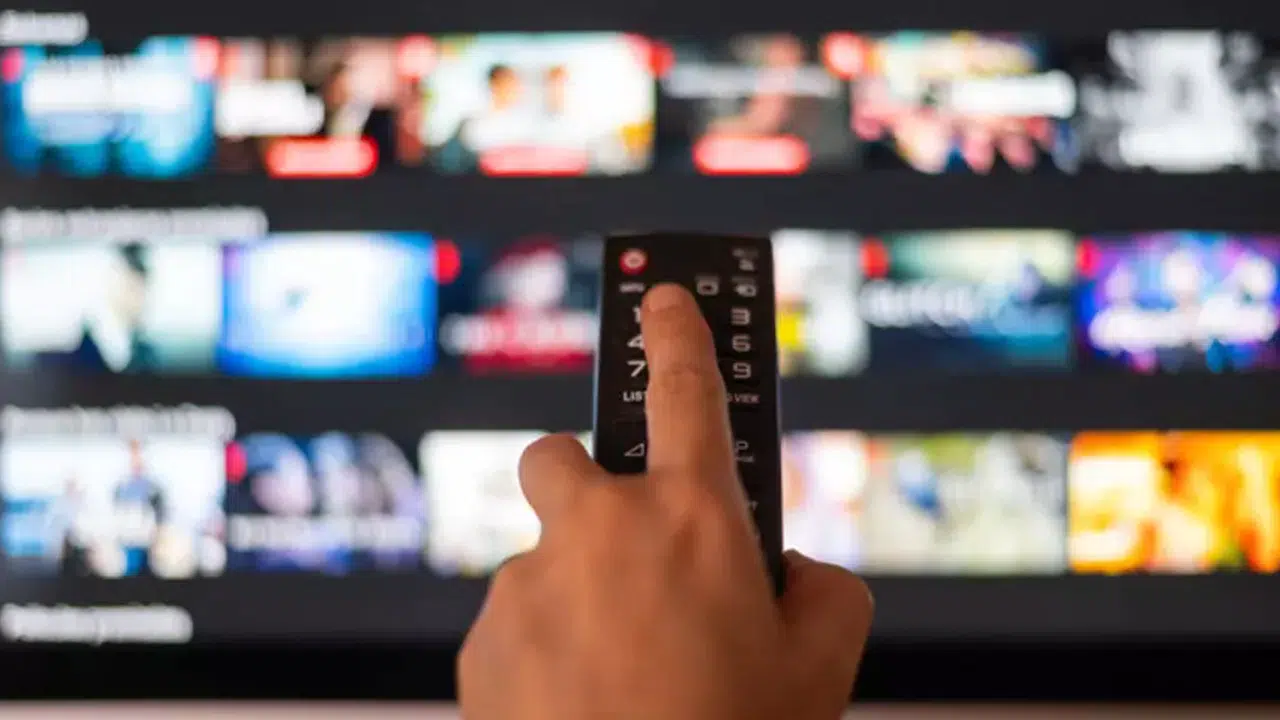 2 NİSAN TV'DE BUGÜN! Hangi diziler var, The Traitors Türkiye bugün mü, hangi programlar yayınlanacak