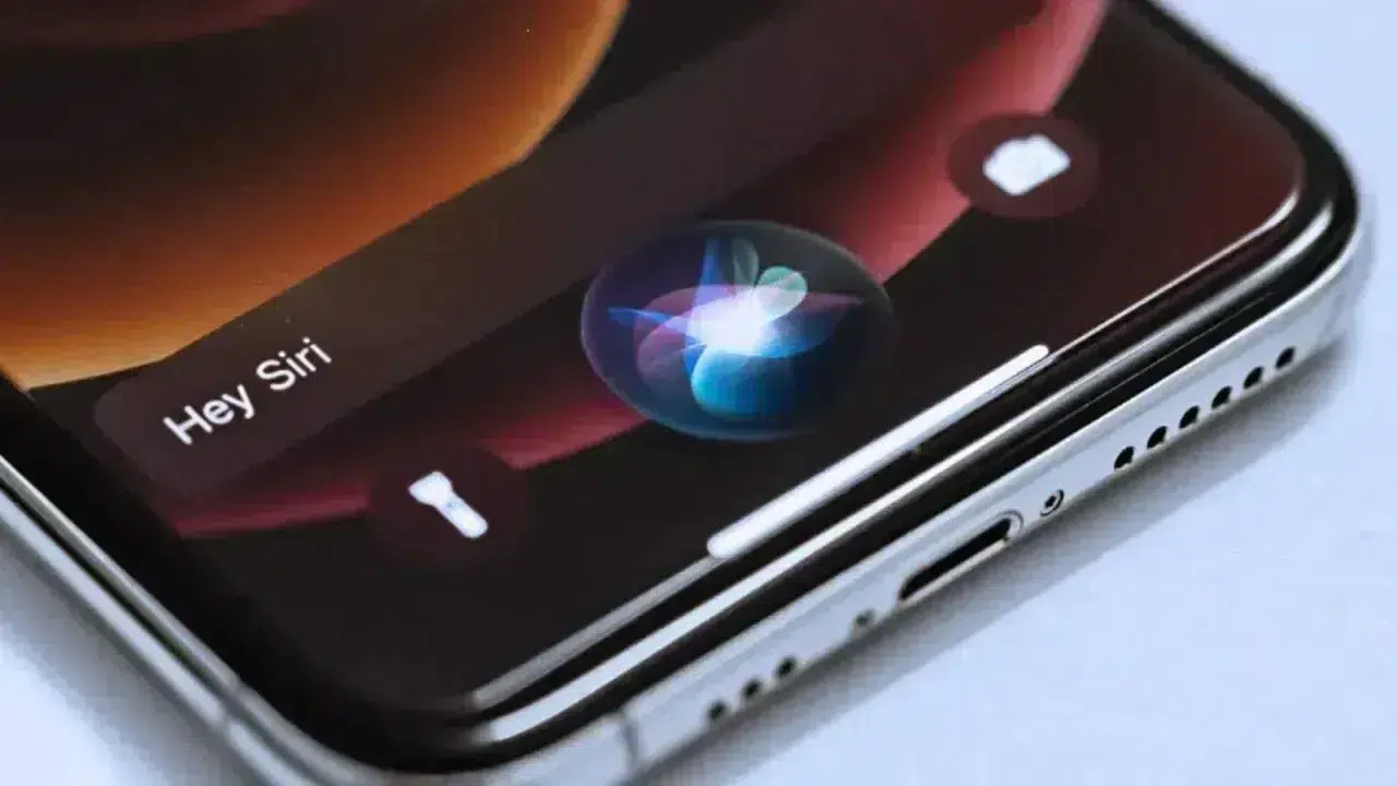 Teknoloji dünyasında dev ittifak: Siri’nin 'beyni' artık Google Gemini’ye emanet!