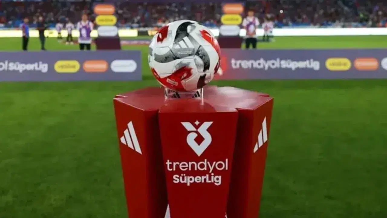 Şampiyonluk ve düşme hattında tek gece, tek saat! 33. haftanın programı belli oldu