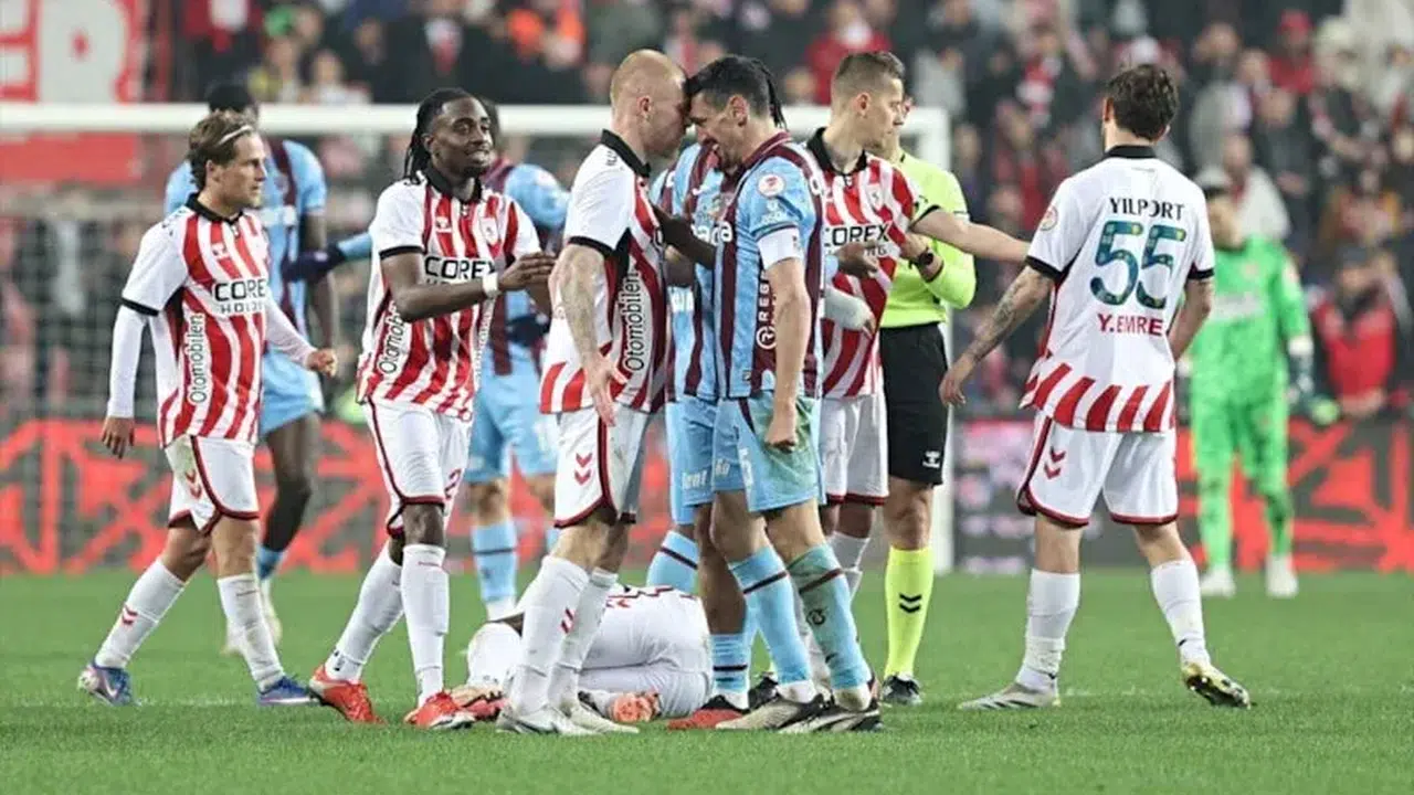 Samsun’da 'Onana' duvarı: Trabzonspor penaltılarla yarı finale uzandı!