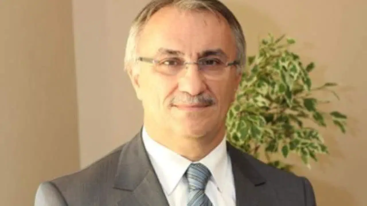 Şeref Aksaç kimdir, aslen nereli, kaç doğumlu, nerelerde çalıştı, görevi nedir?