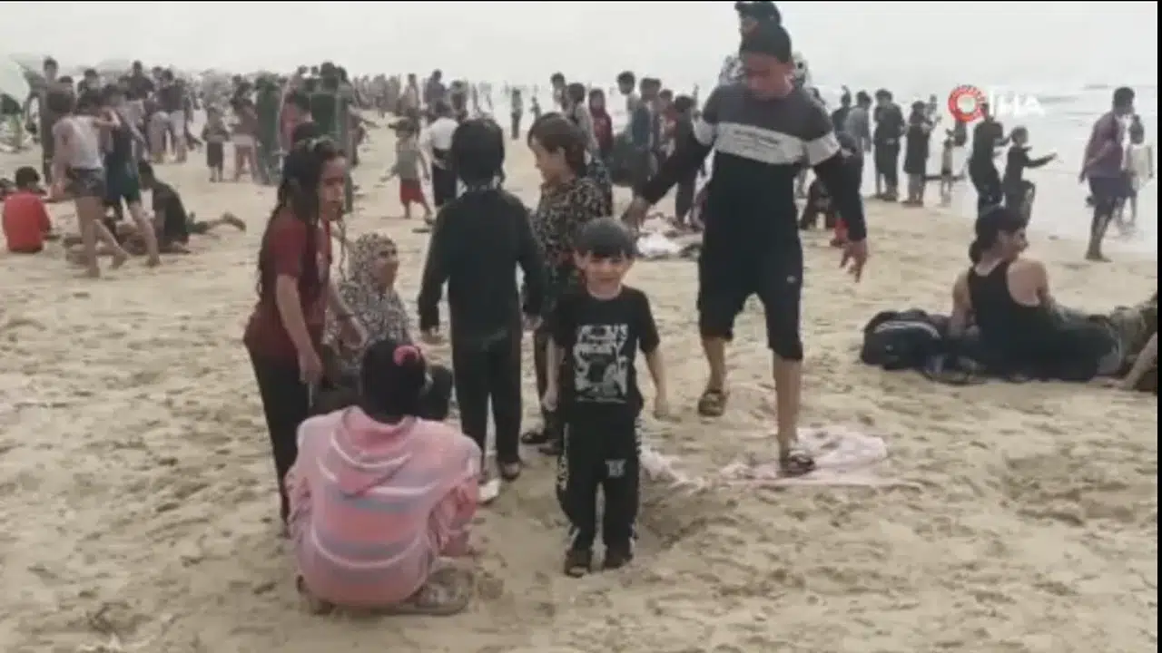 Gazze'de çadır hapsinden maviye kaçış... 'Nefes almak istiyoruz'