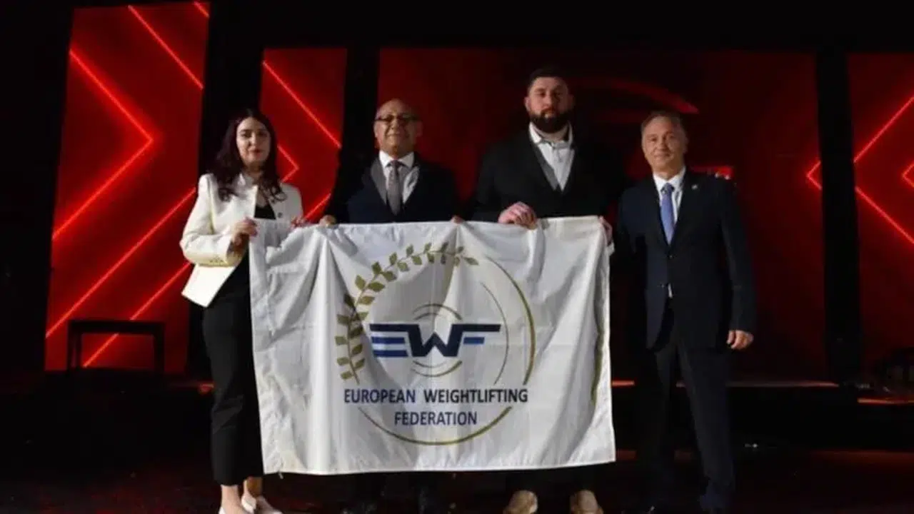 Halterde dev devir teslim! Avrupa bayrağı Türkiye’ye geçti: 2027 rotası netleşti