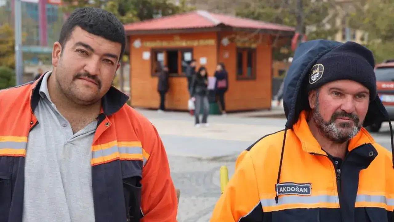 Süpürgeyi bıraktı, emaneti kaptığı gibi polise gitti: Helal olsun Yaşar Akdoğan!