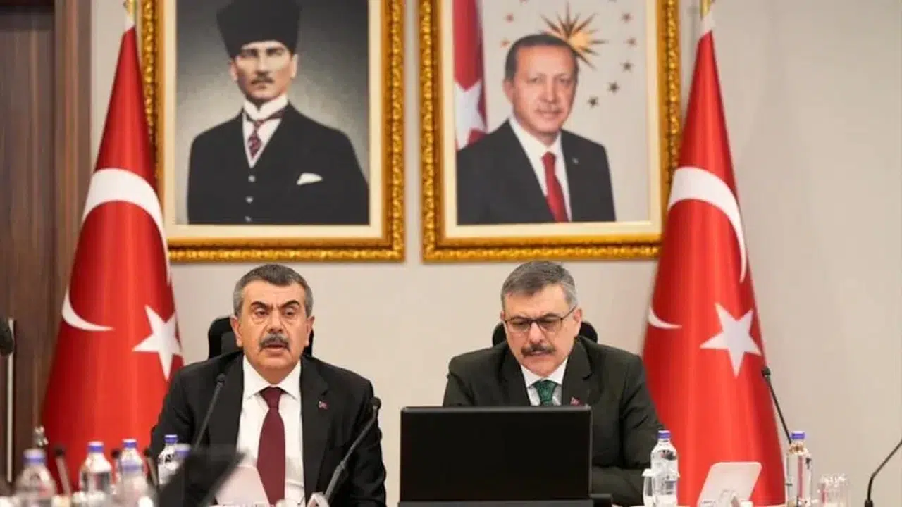 Ankara’da 'kırmızı alarm' toplantısı bitti: Bakanlar Kahramanmaraş’a gidiyor!