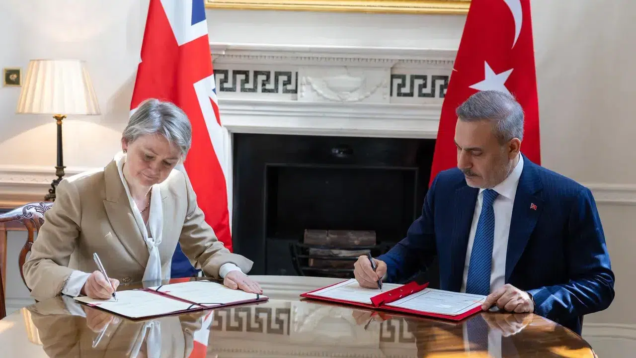 Londra’da kritik imza: İngiltere Türkiye’nin ‘vazgeçilmezliğini’ tescilledi!