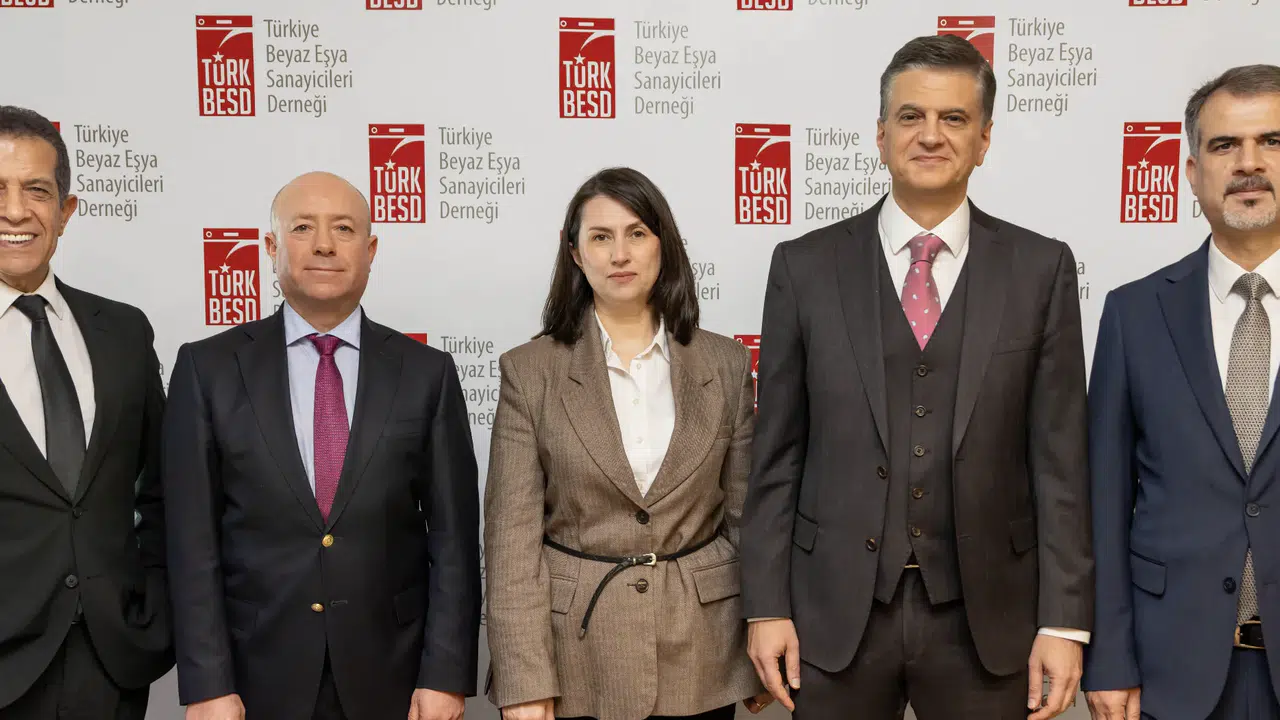 İhracat pazarlarında rekabet yoğunlaşıyor