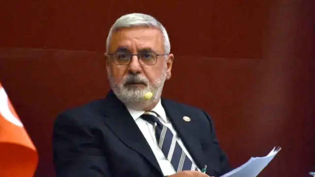 Mehmet Metiner’den vize reddi özeleştirisi: O notayı yayımlamak hataydı