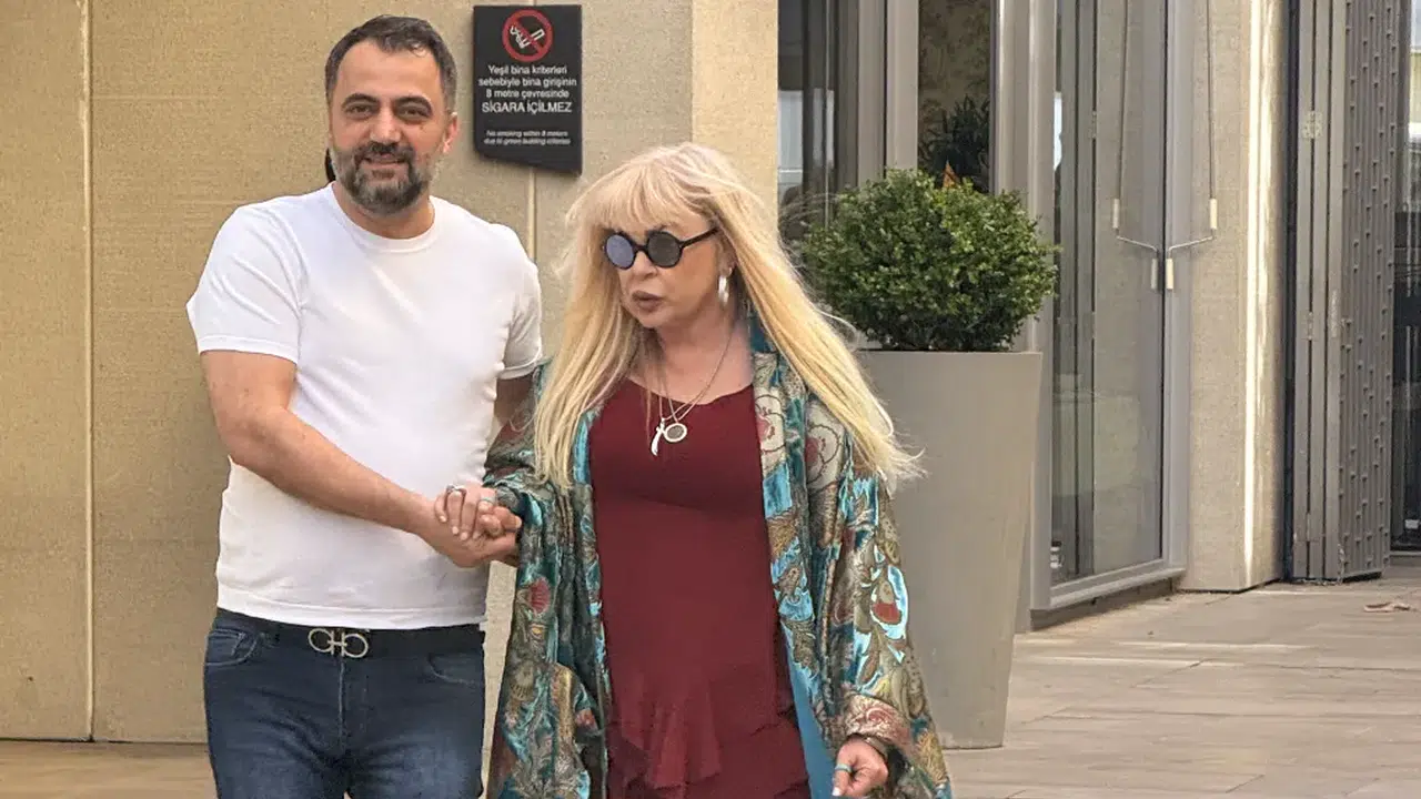 Zerrin Özer'den yeni şarkı müjdesi: En korktuğum şey unutulmak