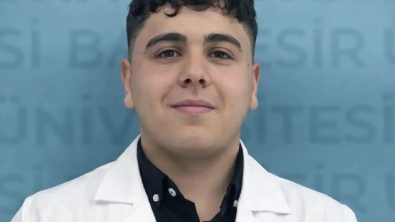 Berat Can Demir kimdir ve hayatı: Ölüm nedeni, aslen nereli, kaç yaşında, kaçıncı sınıf, cenaze ne zaman?