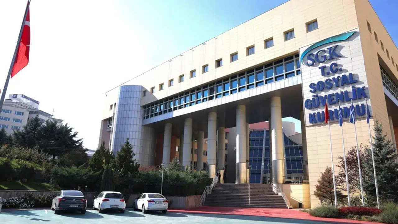 SGK'nın yurt dışı ilaç alımında yeni dönem