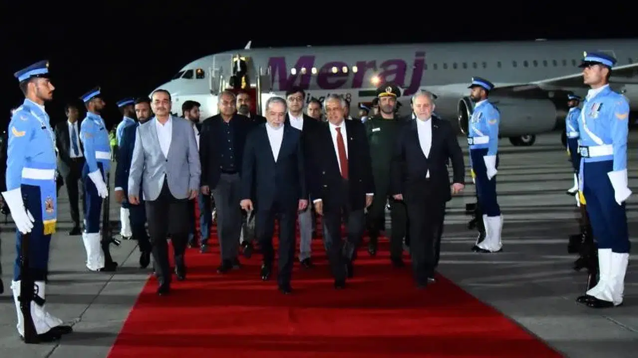 İslamabad’da tarihi gece: Arakçi’den ABD’ye 'abluka' resti!