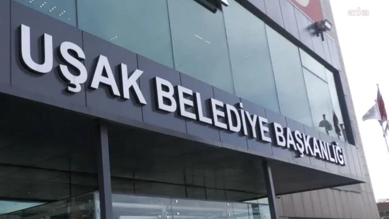 Uşak Belediyesi’nde rüşvet depremi: Tutuklanan başkanın yerine gelen isim belli oldu!