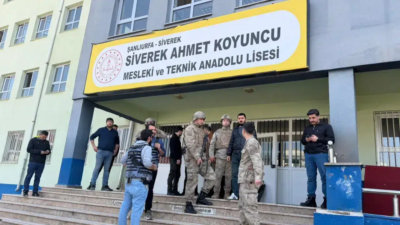 Siverek’te okulda silahlı saldırı dehşeti: 16 yaralı, saldırgan intihar etti!